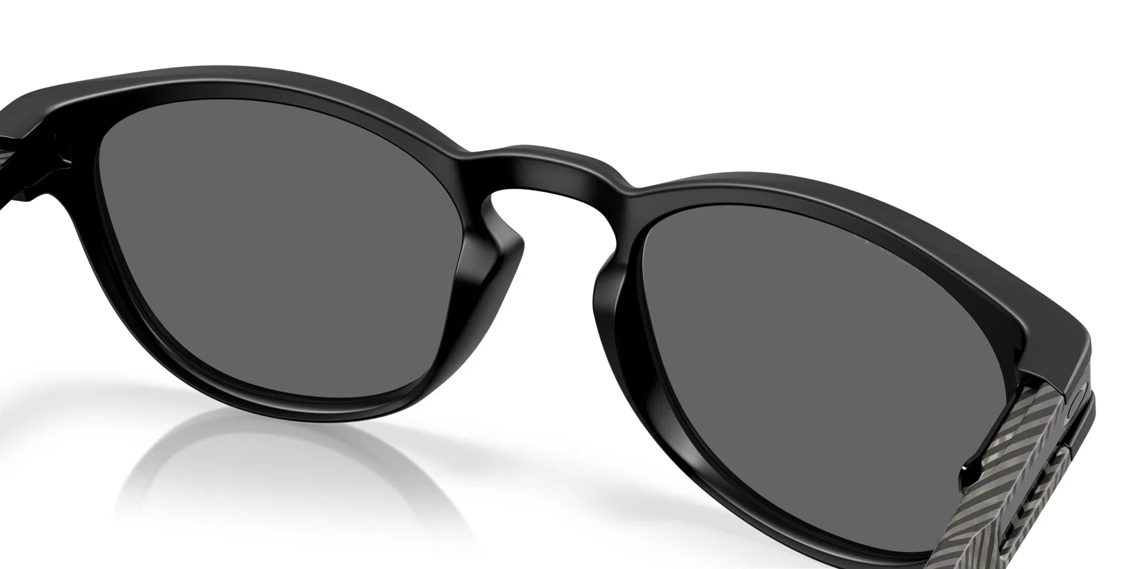 Oakley Latch 9349 Sunglasses - view 122